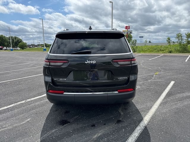 2022 Jeep Grand Cherokee Limited photo 3