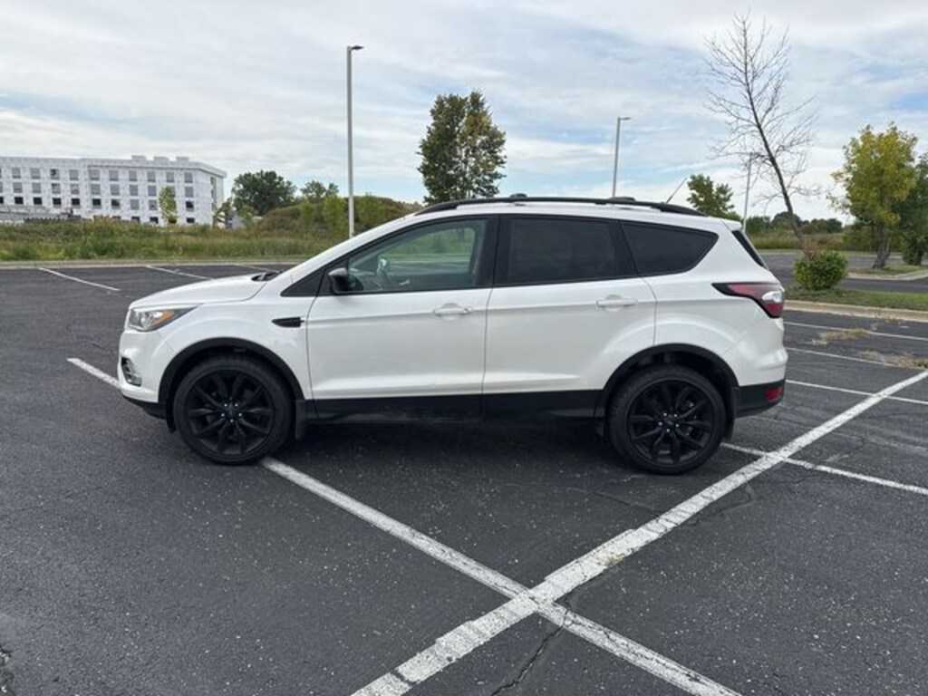 Used 2018 Ford Escape SE SUV