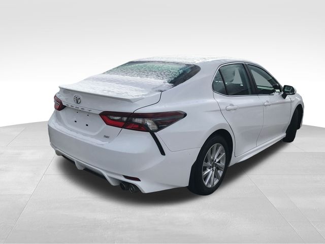 2023 Toyota Camry SE photo 2