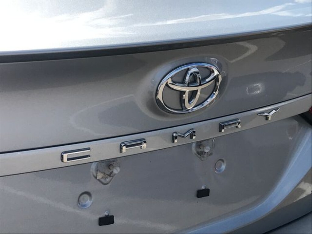 Used 2023 Toyota Camry SE Sedan