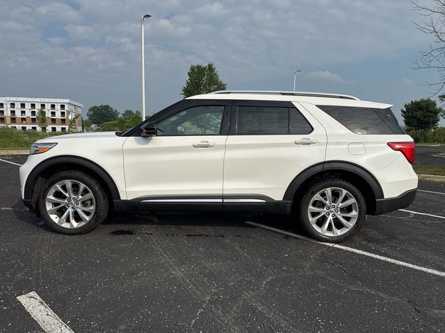 2023 Ford Explorer Platinum photo 2