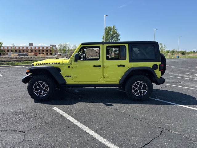 2024 Jeep Wrangler Rubicon photo 2