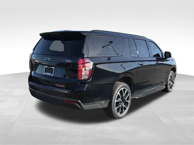 2022 Chevrolet Suburban RST photo 2