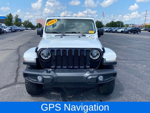 2023 Jeep Gladiator Willys photo 2