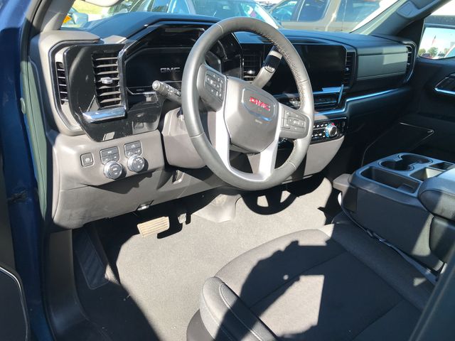 2024 Gmc Sierra 1500 SLE photo 3