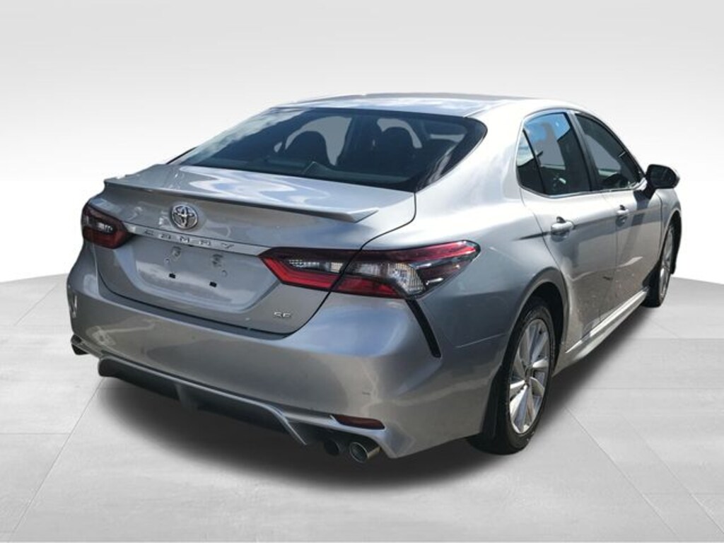 Used 2023 Toyota Camry SE Sedan