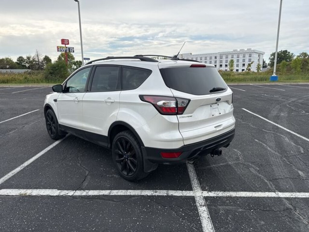 Used 2018 Ford Escape SE SUV