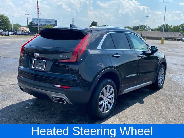 2023 Cadillac XT4 Premium Luxury photo 2