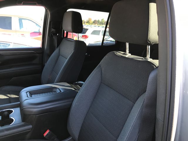 2024 Chevrolet Tahoe LS photo 3