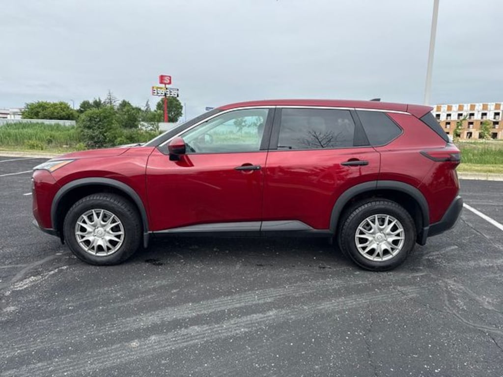 Used 2022 Nissan Rogue S SUV