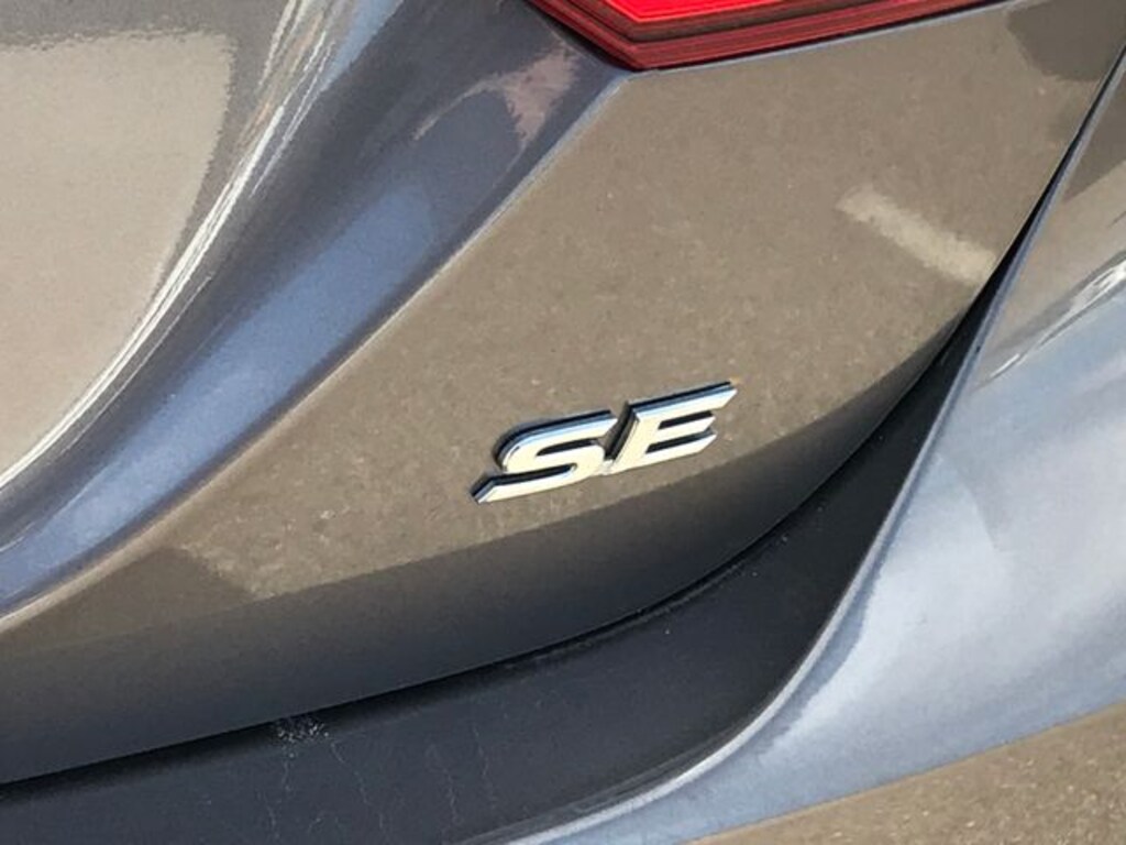 Used 2022 Toyota Camry SE Sedan