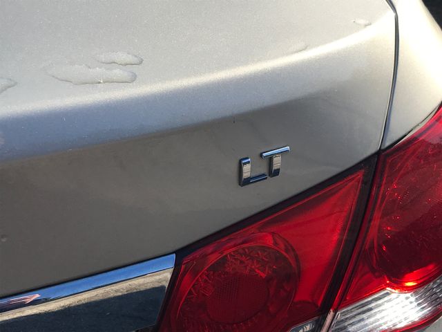 2015 Chevrolet Cruze LT photo 3