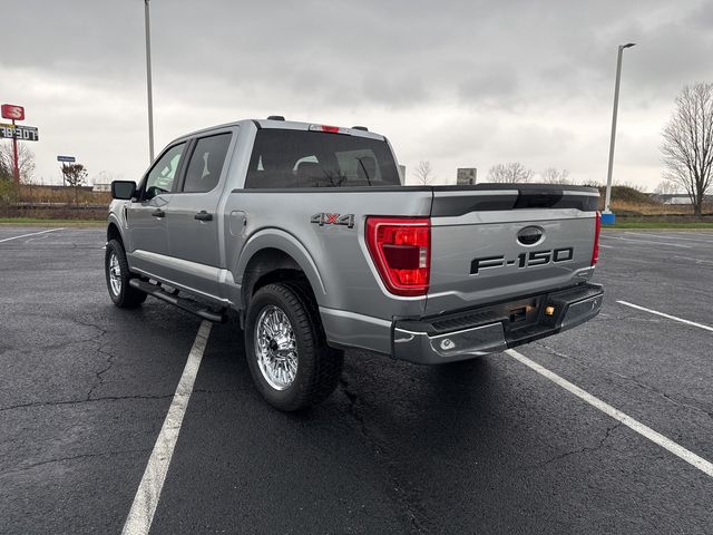 2022 Ford F-150 XLT photo 3