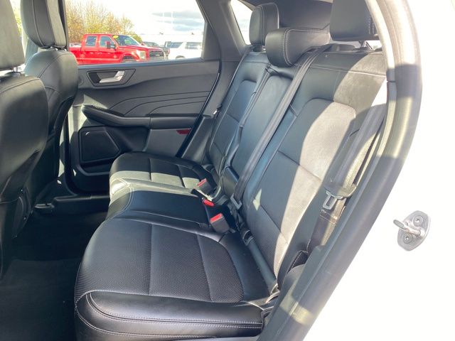 2022 Ford Escape SEL - Photo 17