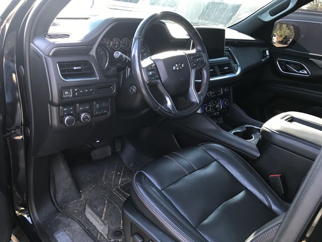 2021 Chevrolet Suburban RST photo 2