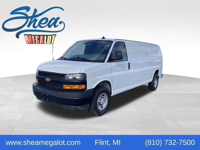 2022 Chevrolet Express Cargo 1WT