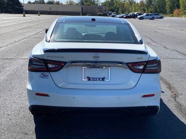 2019 Nissan Maxima SR photo 4