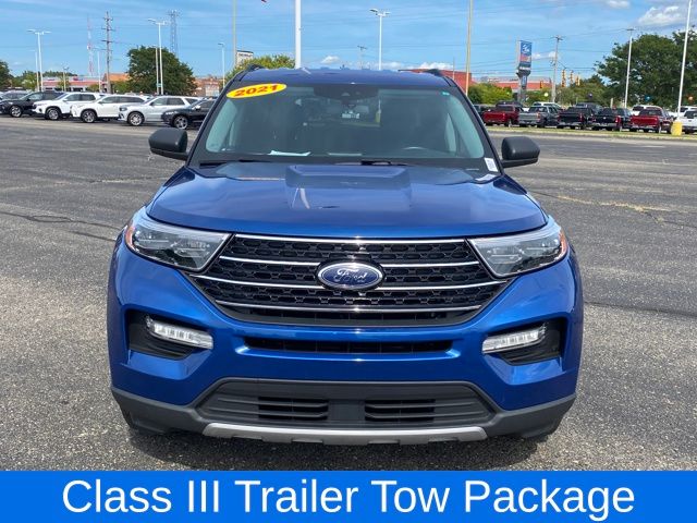 2021 Ford Explorer XLT photo 2