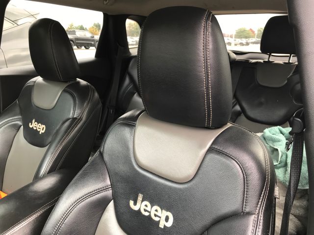2015 Jeep Cherokee Latitude photo 4