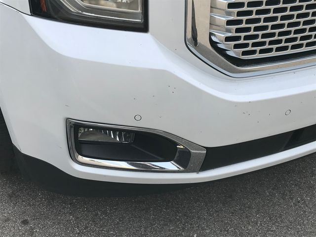2017 Gmc Yukon Denali photo 3