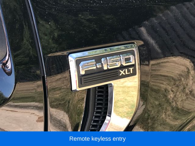 2023 Ford F-150 XLT photo 2