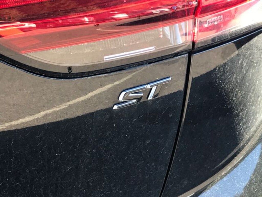 Used 2023 Buick Envision Preferred SUV