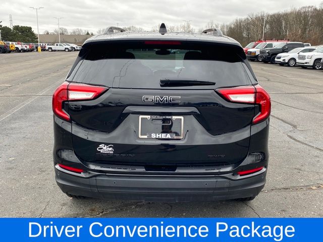 2023 Gmc Terrain SLE photo 2