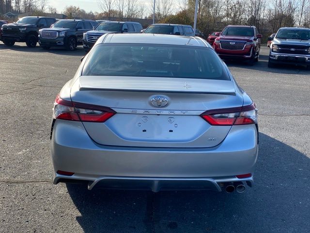 2023 Toyota Camry SE photo 4