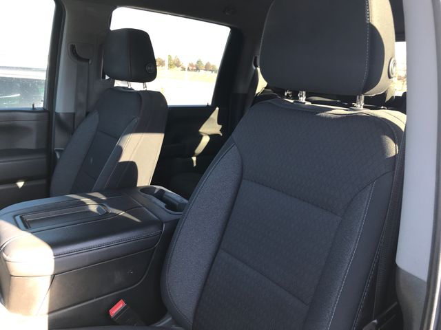 2020 Chevrolet Silverado 2500HD LT photo 3