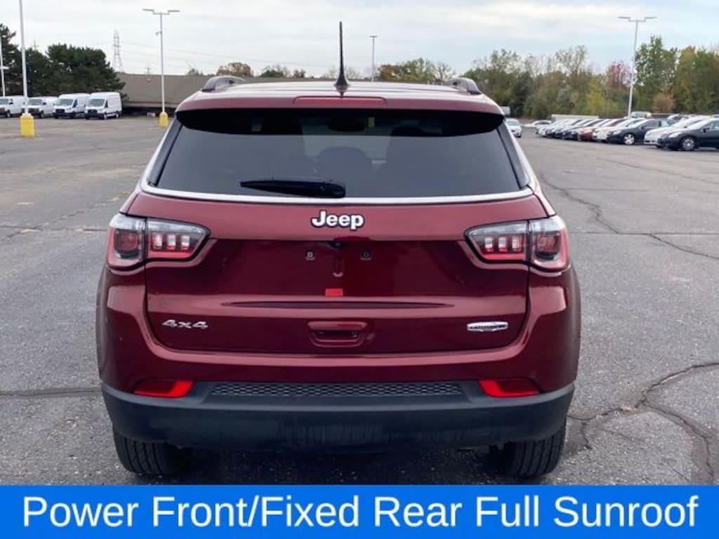 Used 2022 Jeep Compass Latitude Lux SUV