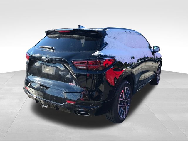 2025 Chevrolet Blazer RS photo 2