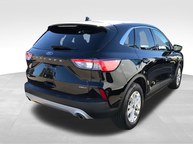 2022 Ford Escape Hybrid SE photo 2