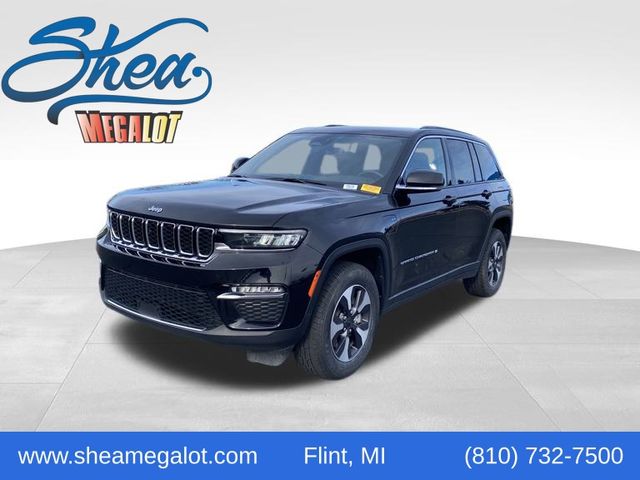 2024 Jeep Grand Cherokee 4xe's photo