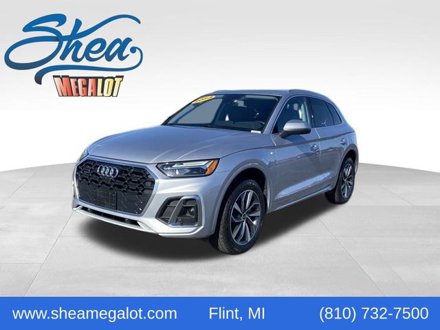 2023 Audi Q5 Premium Plus's photo