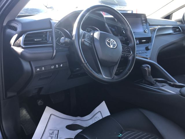 2023 Toyota Camry SE photo 3