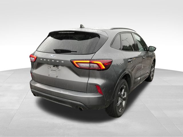 2023 Ford Escape ST-Line photo 2