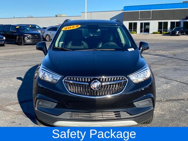 2022 Buick Encore Preferred photo 2