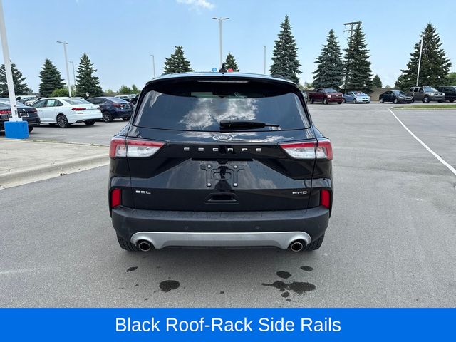 2021 Ford Escape SEL photo 4