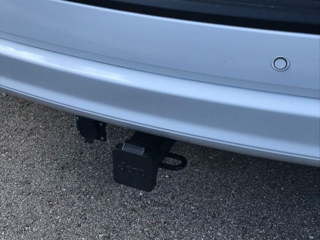 Used 2021 Jeep Grand Cherokee Laredo X SUV