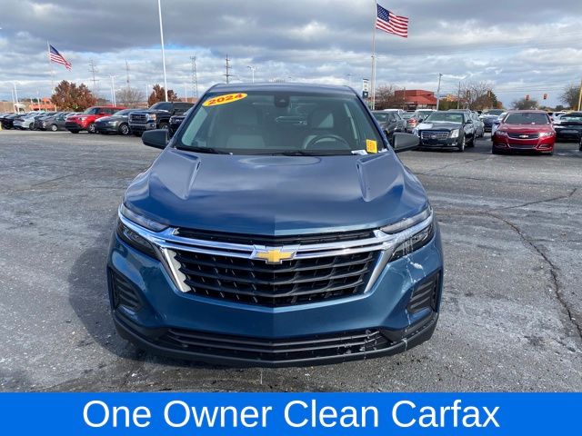 2024 Chevrolet Equinox LS photo 2