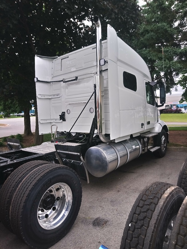 Luxury 22 2020 Volvo D13 Engine