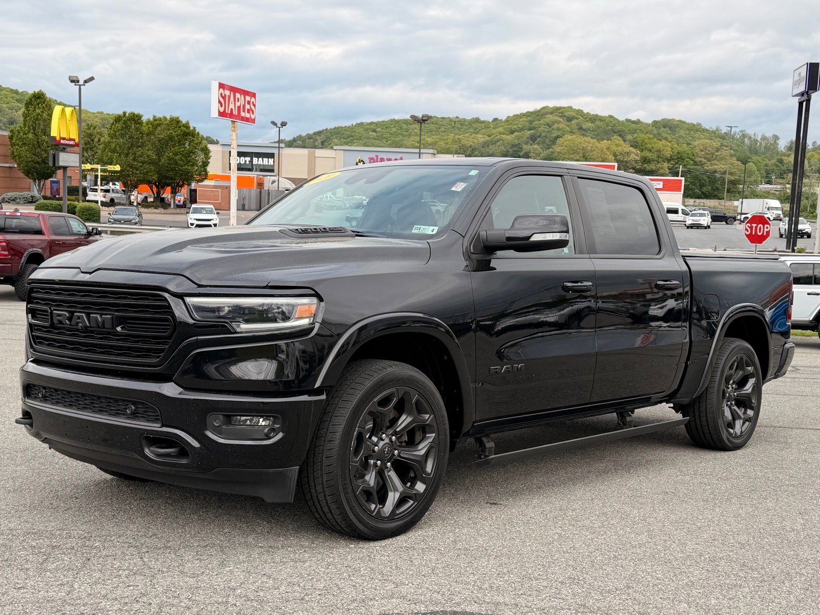 2020 RAM 1500 Limited 4x4 Crew Cab 5'7's photo