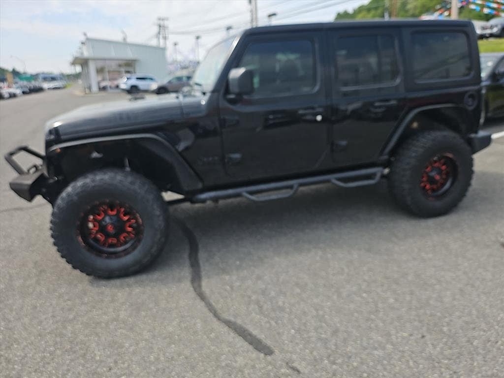 2022 Jeep Wrangler Willys's photo