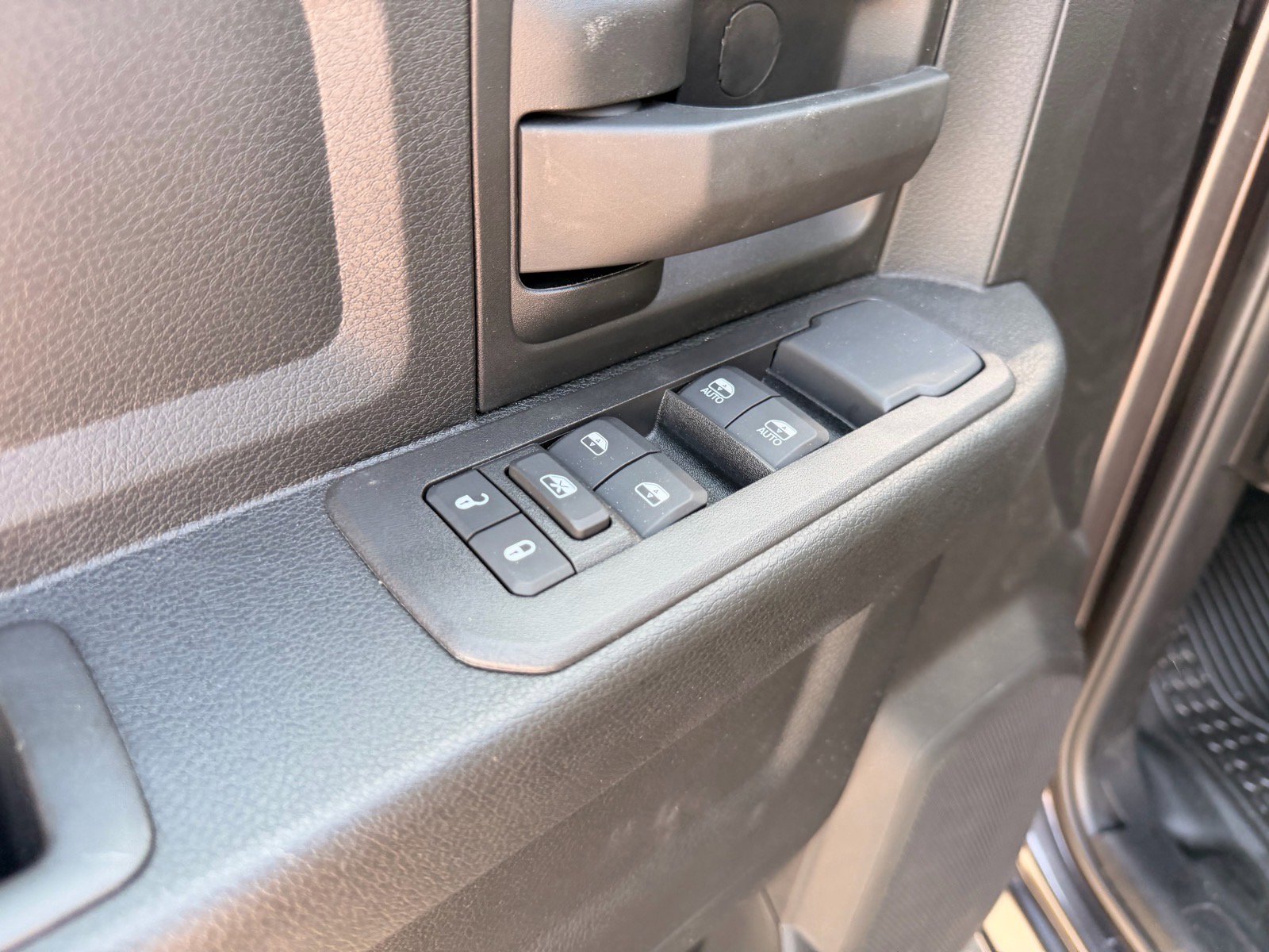 2026 RAM 2500 Tradesman - Photo 13