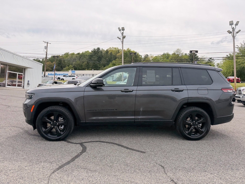 Used 2023 Jeep Grand Cherokee L Altitude Altitude 4x4