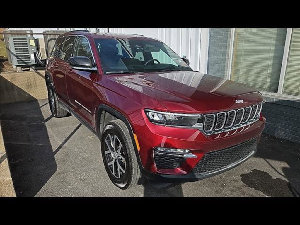 Used 2025 Jeep Grand Cherokee Limited Limited 4x4