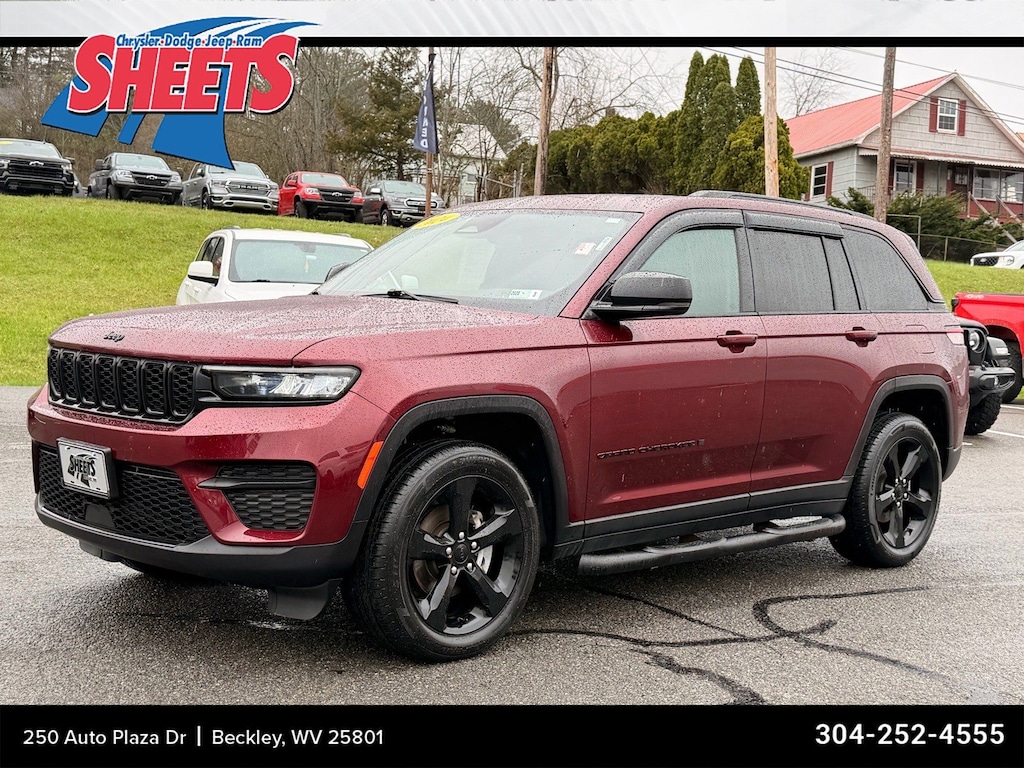 Used 2024 Jeep Grand Cherokee Altitude X Altitude X 4x4