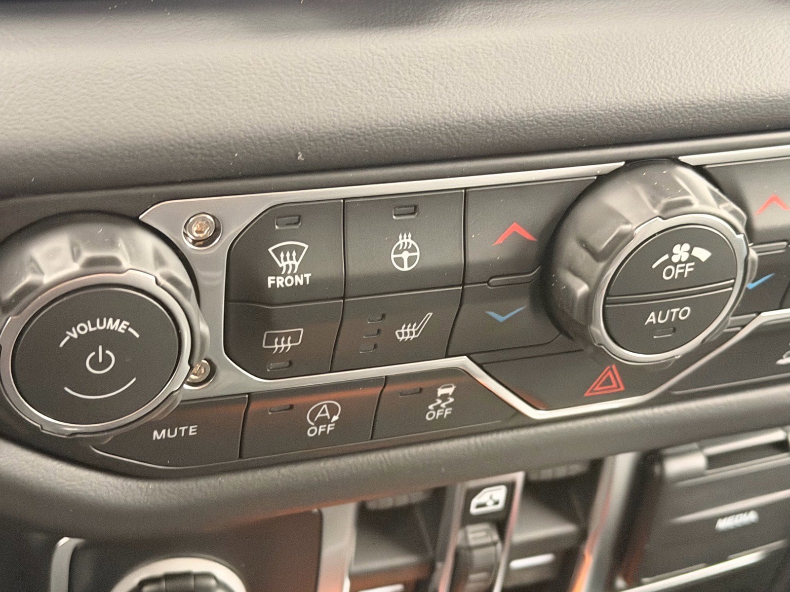 2026 Jeep Wrangler 4-Door Rubicon - Photo 15