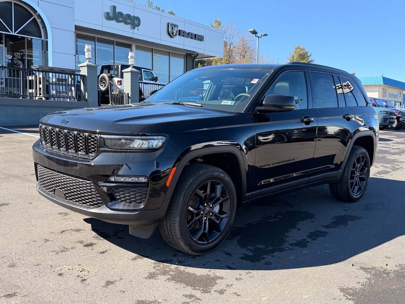2025 Jeep Grand Cherokee Limited 4x4's photo