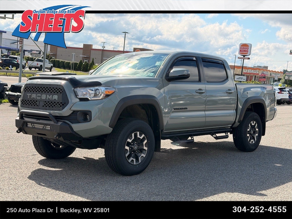 Used 2022 Toyota Tacoma 4WD SR5 SR5 Double Cab 5 Bed V6 AT